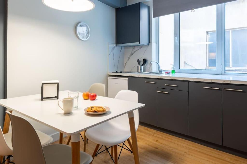 Central, Spacious Studio 5 Min Walk To Acropolis Athene Buitenkant foto